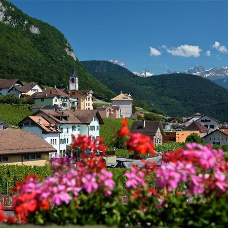 Auberge Communale De La Couronne Yvorne Экстерьер фото