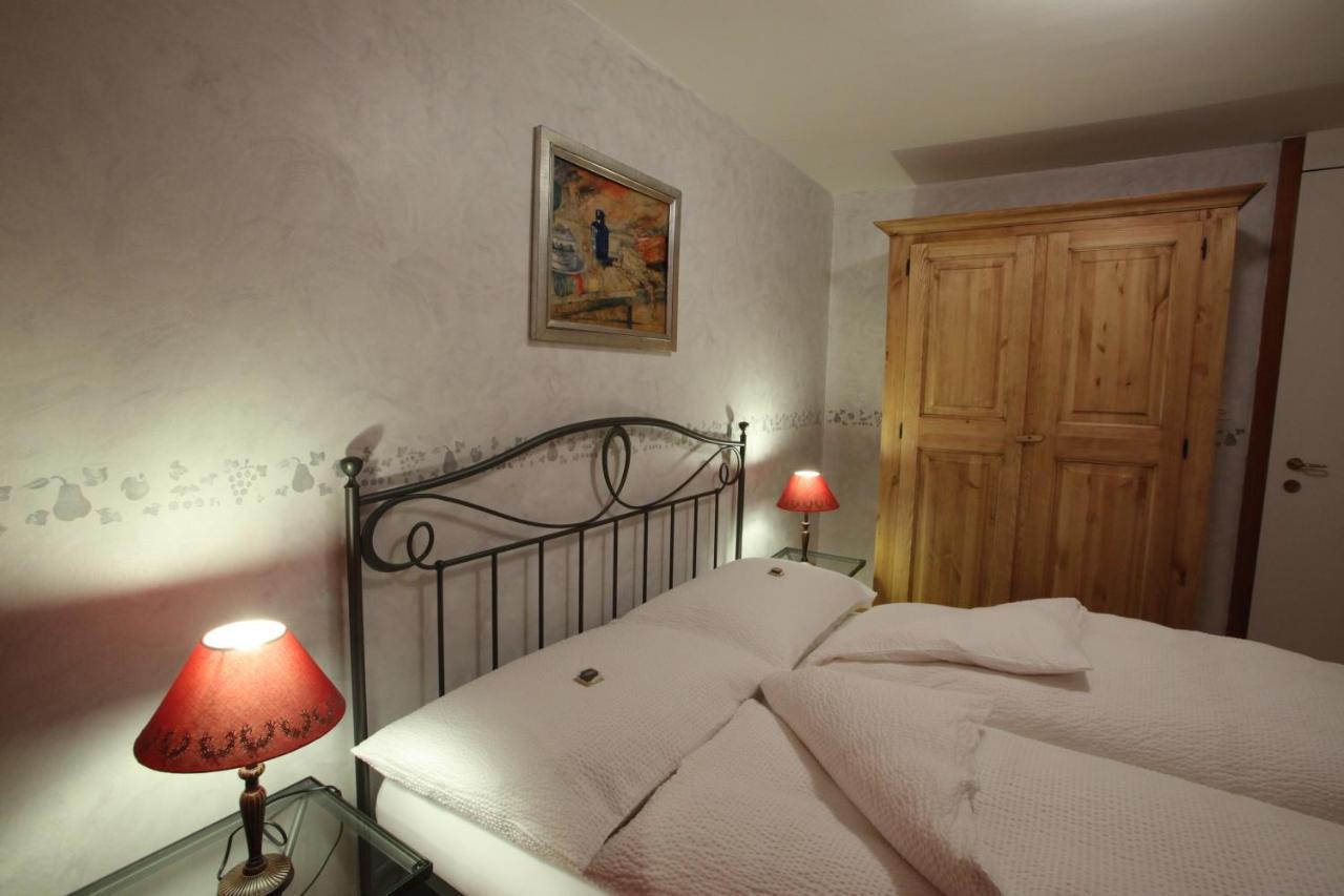 Auberge Communale De La Couronne Yvorne Экстерьер фото